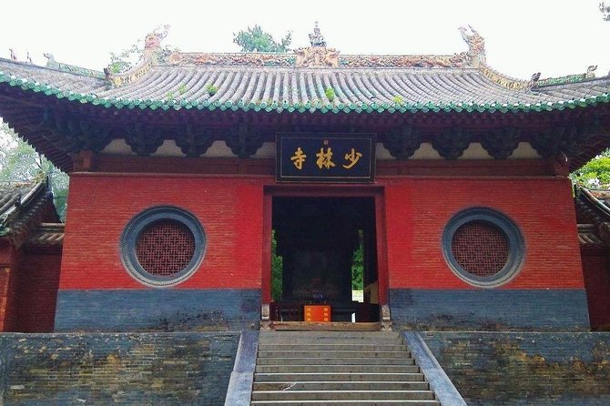 Private Day Tour to Shaolin Temple With Kungfu Show From Xiamen by Air