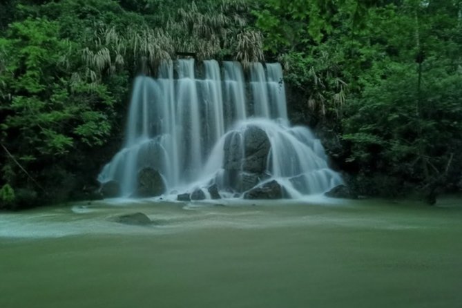 Private Day Tour to Xiatianxia Valley in Yangshan County From Guangzhou