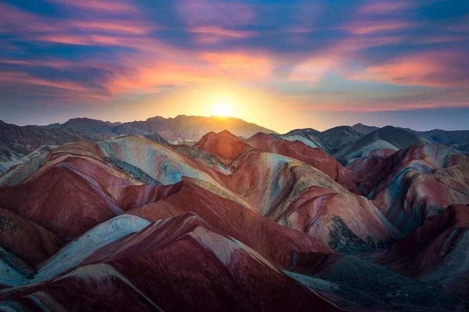 Private Day Tour to Zhangye Danxia Landform the Rainbow Mountain - Pickup Information