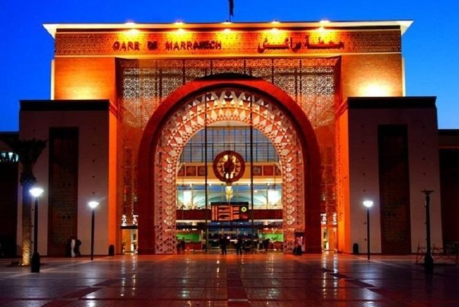 Private Day Trip From Essaouira to Marrakech - Meeting and Pickup