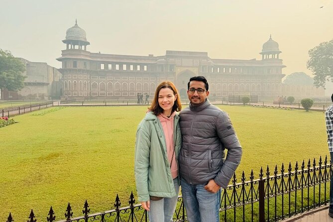 Private Day Trip to Taj Mahal and Agra Fort With All Inclusive - Meeting and Pickup