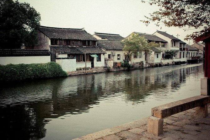 Private Day Trip: Tongli Water Town From Shanghai With Lunch - Tour Overview
