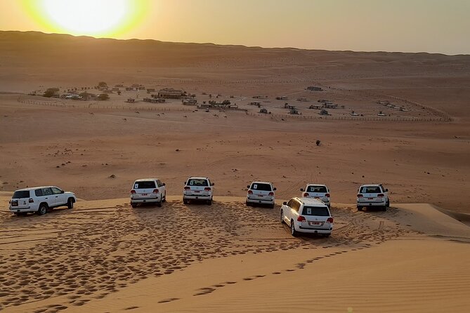 Private Desert and Wadi Tour in Oman