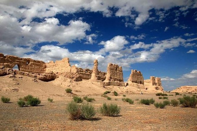 Private Dunhuang Day Tour to Yardan Park, Yumenguan & Yangguan Pass