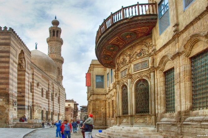 Private El Moez Street Tour in Cairo Tower - Meeting and Pickup Details