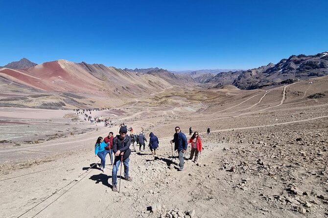 Private Experience Vinicunca Rainbow Mountain Full-Day From Cusco