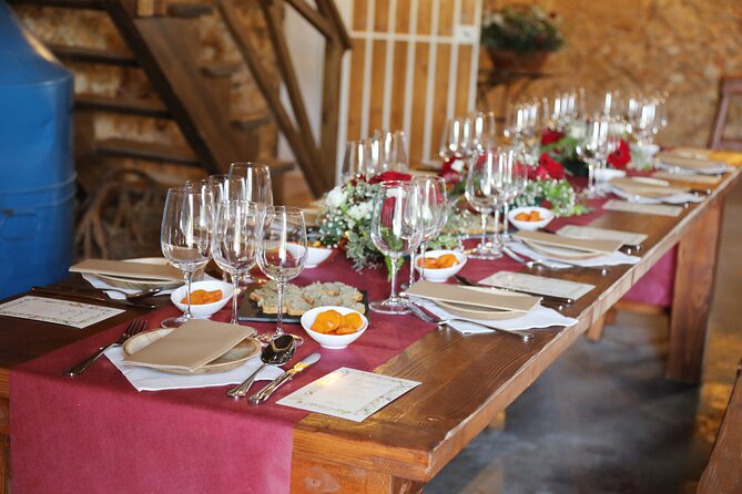 Private Fado Night Show With Wine and Food in Quinta Do Outeiro - Wine Selection