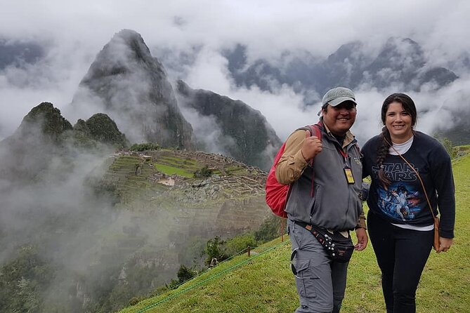 Private Full Day Guided Tour in Machupicchu by Train