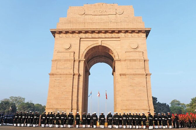 Private Full Day Guided Tour in Old and New Delhi - Tour Highlights