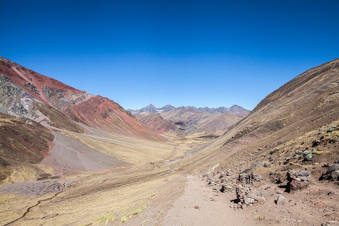 Private Full-Day Hike to The Rainbow Mountain, Vinicunca