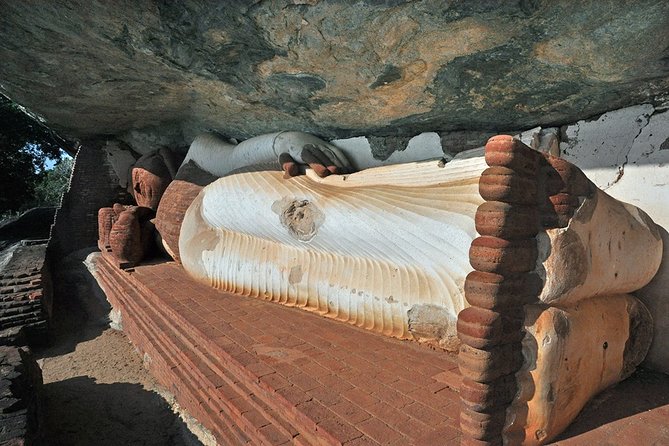 Private Full Day Trip Pidurangala & Madirigiriya From Sigiriya/Habarana - Trip Details