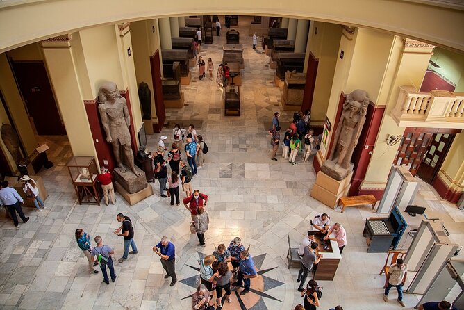 Private Guided Half Day Tour to the Egyptian Museum