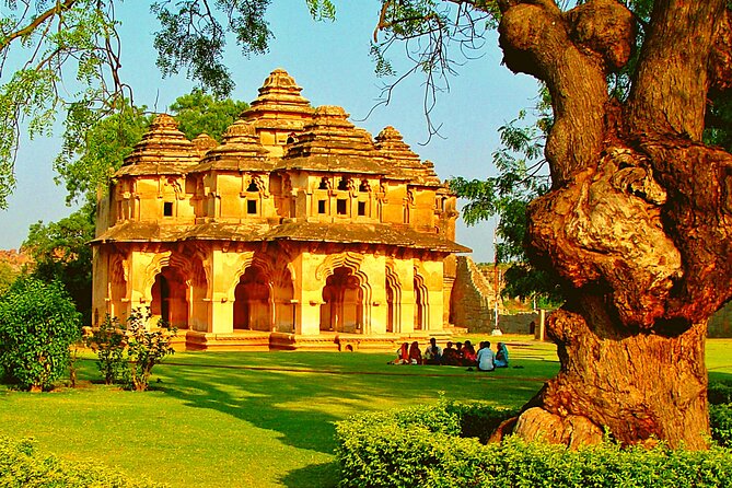 Private Guided Luxury Tour to Hampi From Mumbai With Flights - Inclusions and Exclusions