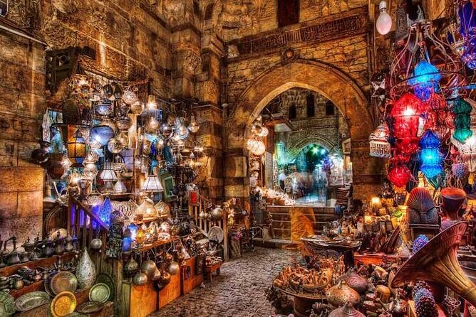 Private Guided Tour in Giza Pyramid, Old Cairo Citadel and Bazaar - Tour Itinerary