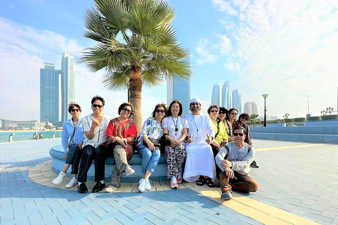 Private Half Day Guided Tour to Abu Dhabi With Transfer Included