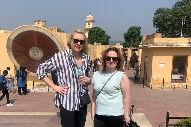 Private Half-Day Jaipur Highlights Tour With Round Trip Transfers - Pickup and Logistics