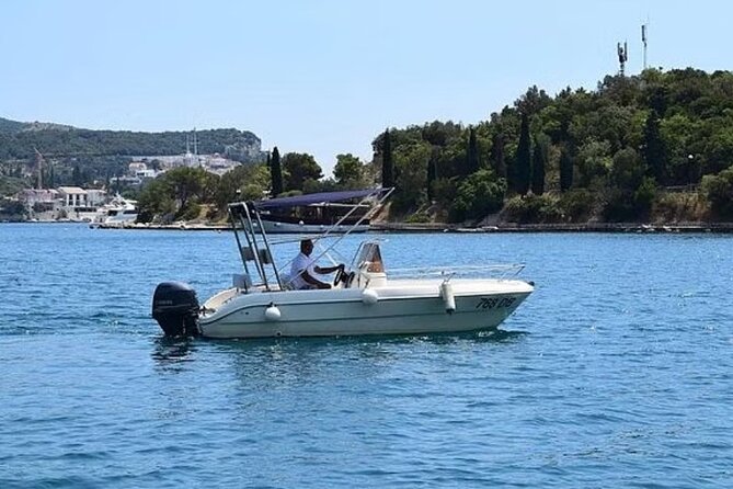 Private Half Day Speedboat Tour - Included Amenities