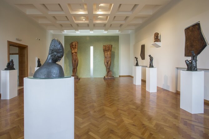 Private Half Day Tour of Split With Mestrovic Gallery - Tour Highlights