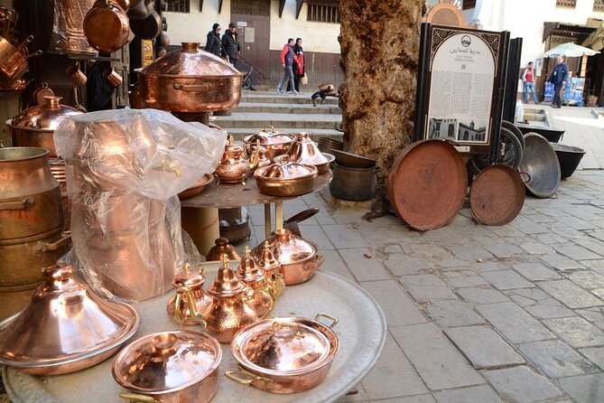Private Handicrafts Guided Tour in Fez