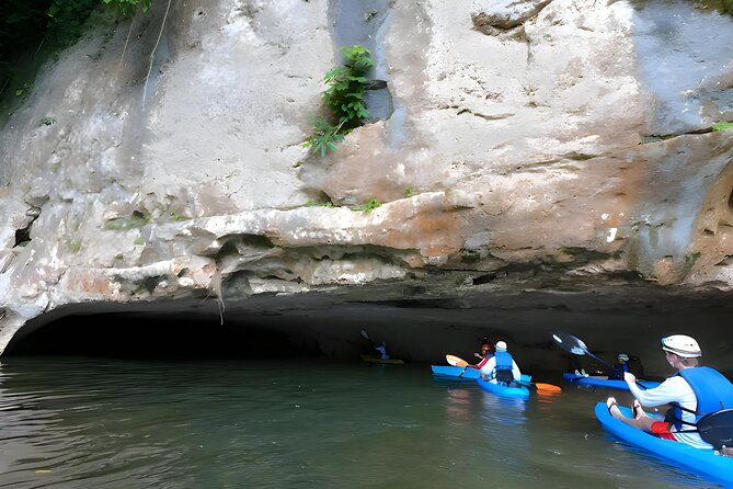Private Longest Cave Kayaking Adventure in Belize