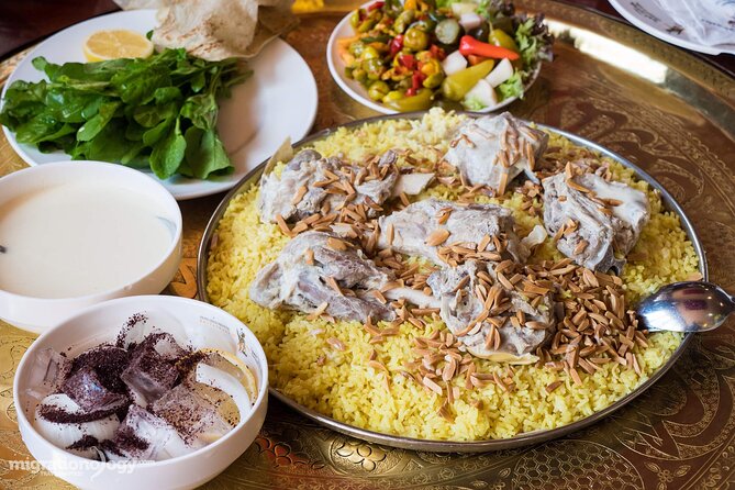 Private Lunch or Dinner at a Local Traditional Restaurant in Amman - Traditional Local Restaurant Highlights
