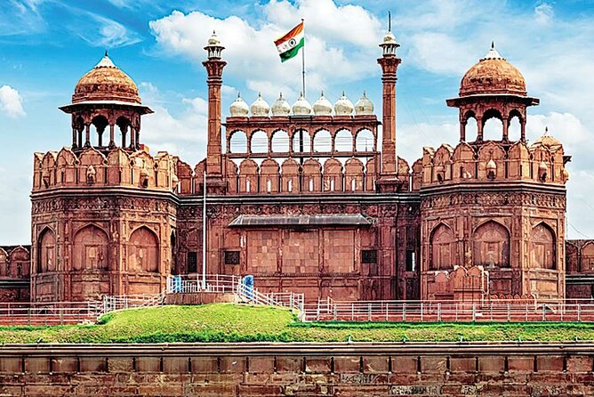 Private Old and New Delhi Tour By Car - Tour Overview