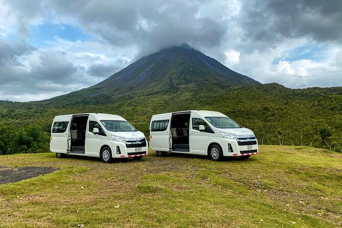 Private One-Way Transfer From/To La Fortuna to Papagayo Peninsula - Driver Details