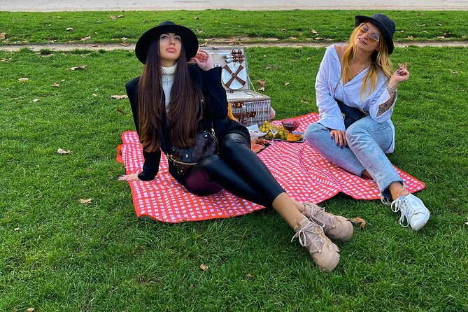 Private Parisian Wine and Food Tastings - Experience Overview