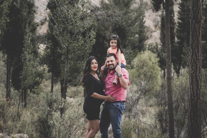 Private Photo Session With a Local Photographer in La Paz - Location and Meeting Point