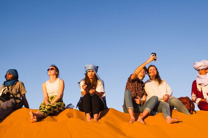 Private Premium Dubai Evening Dune Bashing With Live BBQ - Tour Highlights