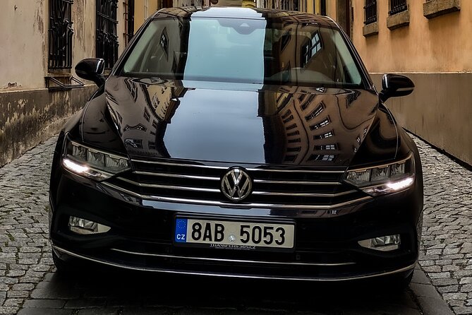 Private ROUND-TRIP to and From ČESKÝ Krumlov(Unesco Heritage)By LIMOUSINE 3+1pax - Tour Confirmation and Accessibility