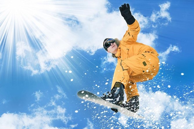 Private Round-Trip Transfer to Wanlong Ski Resort From Beijing