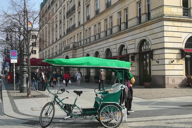 Private Shopping by Rickshaw , Culinary, and a Bite History:) - Culinary Delights Along the Way