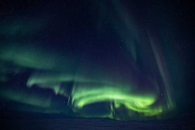 PRIVATE Spanish Northern Lights Experience for 8 People