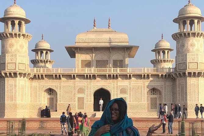 Private Taj Mahal Agra Day Tour From Delhi by Car With Guide - Command: