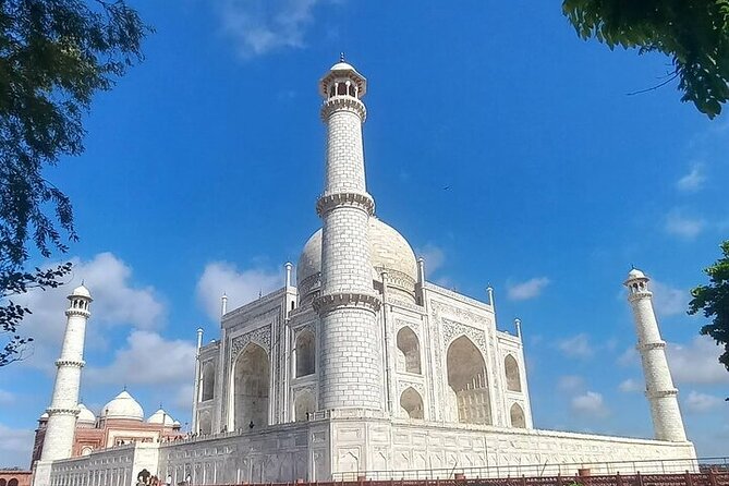 Private Tajmahal and Agra Fort Tour From Delhi by Car
