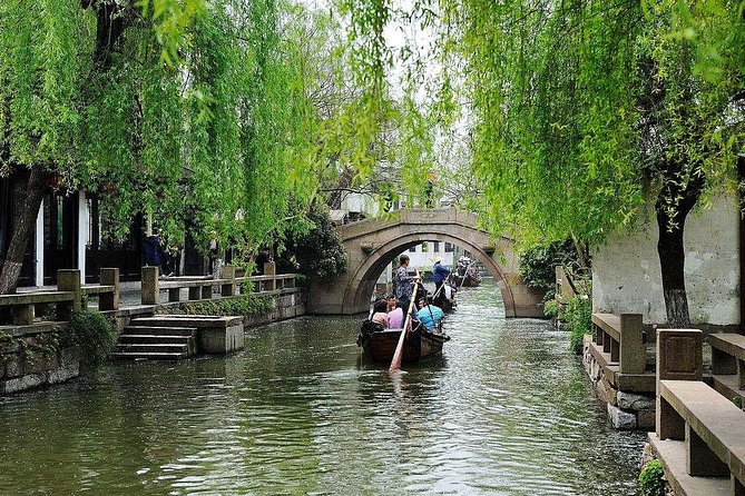 Private Tongli Water Town Tour From Suzhou With All Inclusive Option - What To Expect
