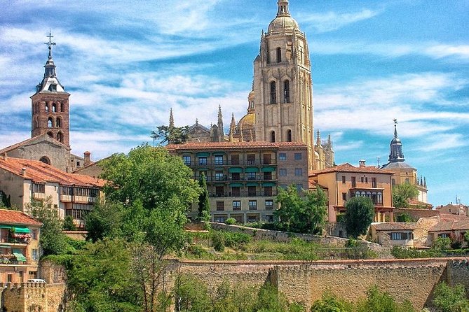 Private Tour Ávila – Segovia From Madrid With Tapas Route