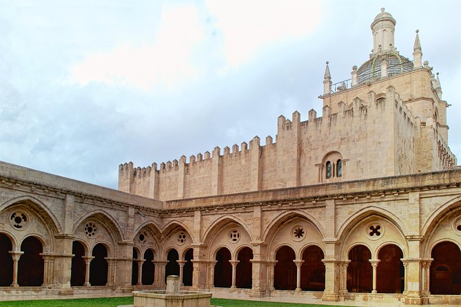 Private Tour Coimbra E Aveiro - Tour Highlights