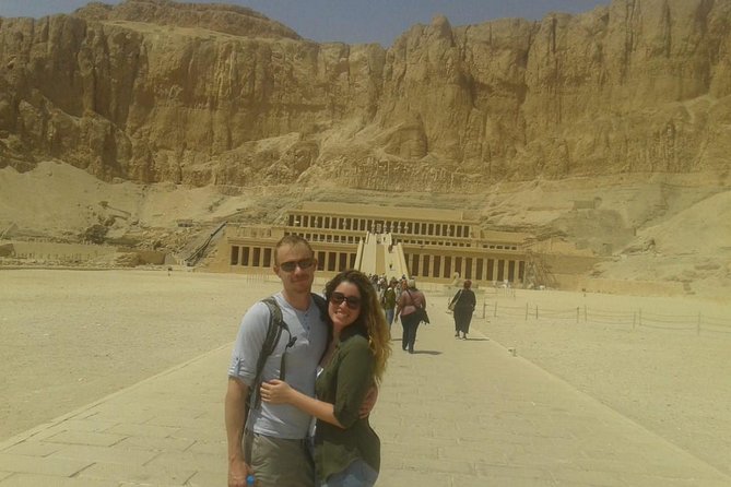 Private Tour East and West Bank From Hurghada Hotel With Expert Guide - Tour Overview