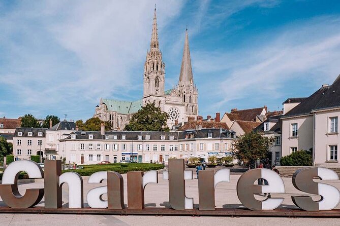 Private Tour of Chartres From Paris - Tour Overview