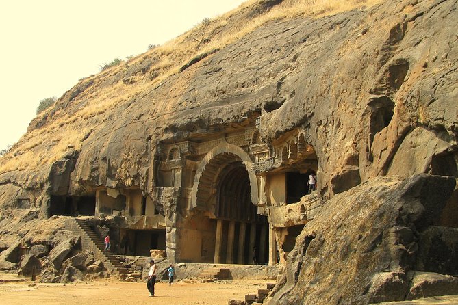 Private Tour Of Karla And Bhaja Caves From Mumbai - Meeting and Pickup Details