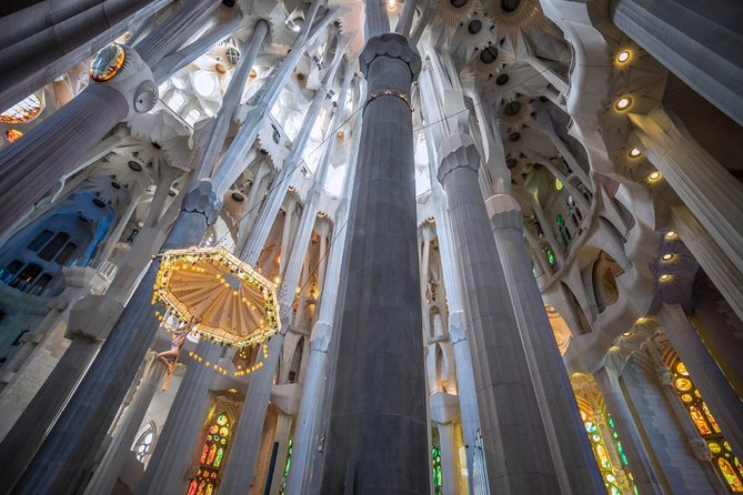Private Tour of the Best of Barcelona - Sightseeing, Food & Culture With a Local - Tour Highlights