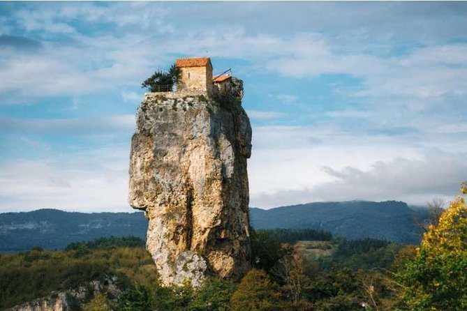Private Tour Pillar Katskhi