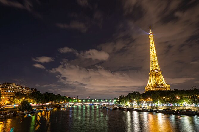 Private Tour Saint Germain, Eiffel &Cruise With CDG Transfers - Pickup Details