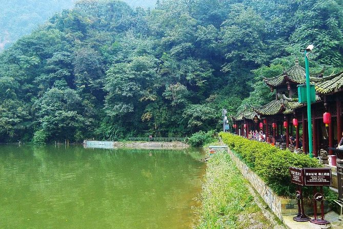 Private Tour to Dujiangyan & Mt Qingcheng From Chengdu