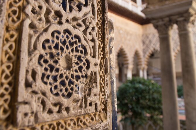 Private Tour to the Alcázar of Seville for History Lovers