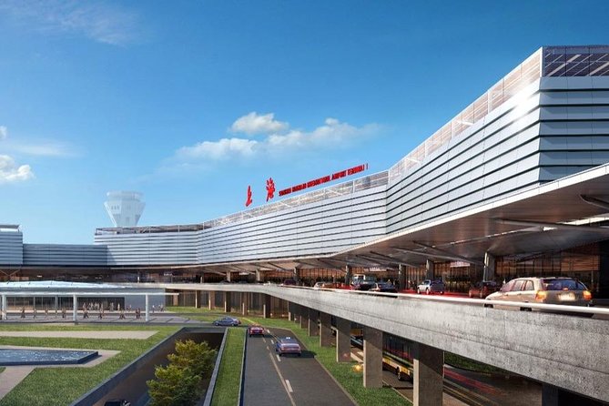 Private Transfer Between Shanghai Pudong Intl Airport & Hongqiao Airport - What To Expect