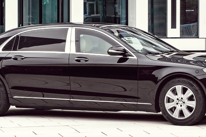 Private Transfer From Antibes to Paris