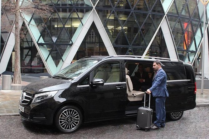 Private Transfer From Brussels Airport to Brussels City Business Car - What To Expect